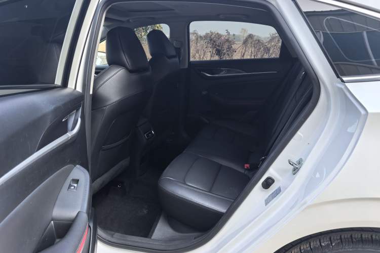 Used Changan Eado 2020 PLUS Blue Whale NE 1.4T GDI DCT Prestige Model
