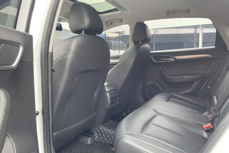 Used Roewe i6 2018 20T Automatic Internet Smart Edition