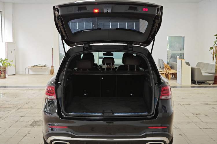 Used Mercedes-Benz GLC 2021 GLC 260 L 4MATIC Luxury Model
