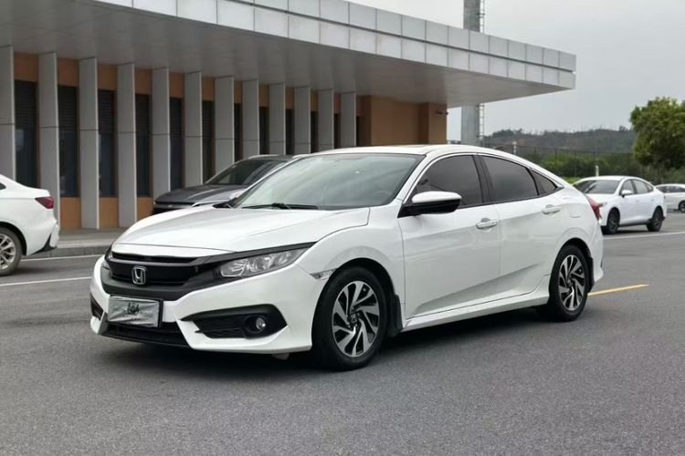 Used Honda Civic 2016 220TURBO CVT Luxury Edition
