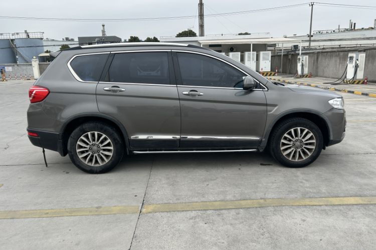 Used Haval H6 2015 Sport Edition 1.5T Automatic Two-Wheel Drive Luxury Model