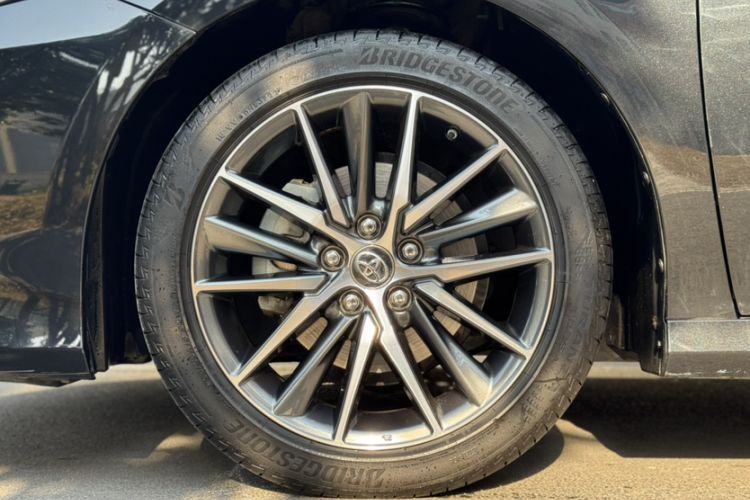 Used Toyota Camry 2021 2.5G Luxury Edition
