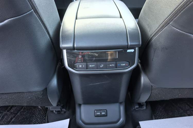 Used Toyota Crown Land Cruiser 2023 2.5L HEV Four-Wheel Drive Luxury Edition
