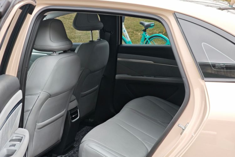 Used XPeng MONA M03 2024 620 with Ultra-Long Range
