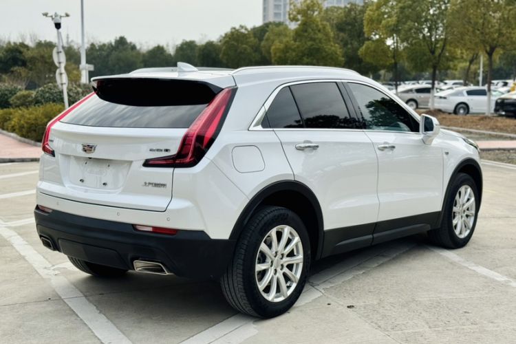 Used Cadillac XT4 2021 28T Two-Wheel Drive Tech Edition
