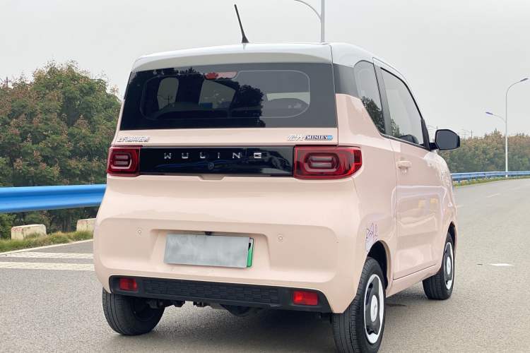 Used Wuling Hongguang MINIEV 2021 Macaron Fashion Model Lithium Iron Phosphate