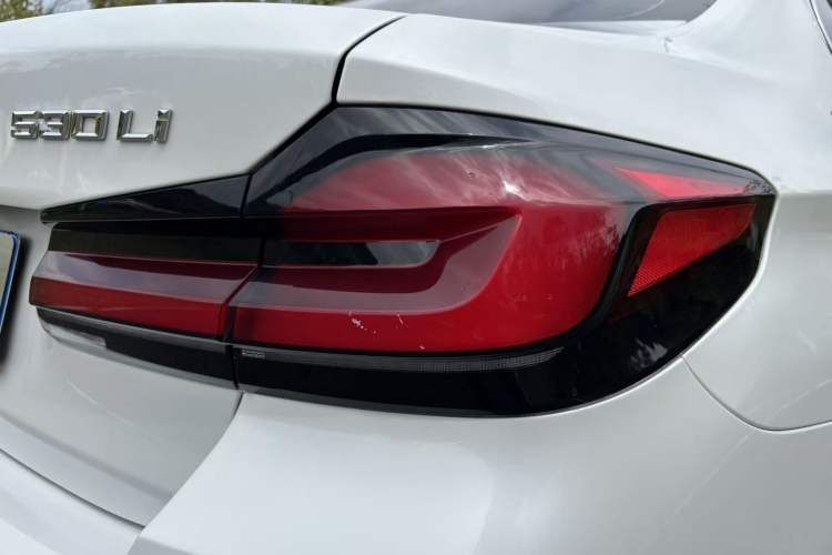 Used BMW 5 Series 2021 530Li Leading Model M Sport Package
