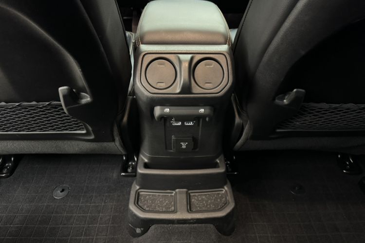 Used  Wrangler 2024 2.0T Sahara Four-Door Edition
