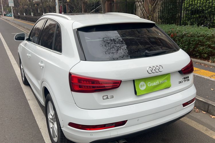 Used Audi Q3 2017 30 TFSI Fashion Model
