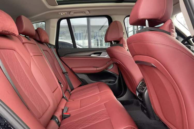 Used BMW X3 2023 Restyled xDrive30i Leading Edition M Night Sky Package
