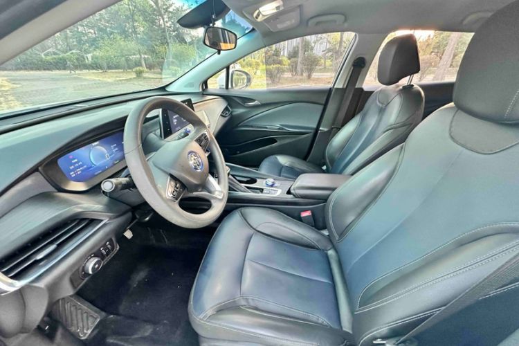 Used Buick Velite 6 2024 450km Range Commuter Version
