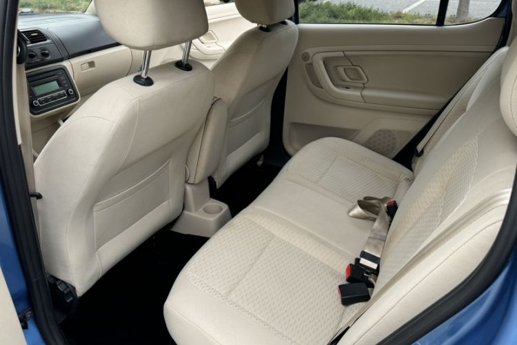 Used Skoda Fabia 2014 1.4L Automatic Crystal Edition
