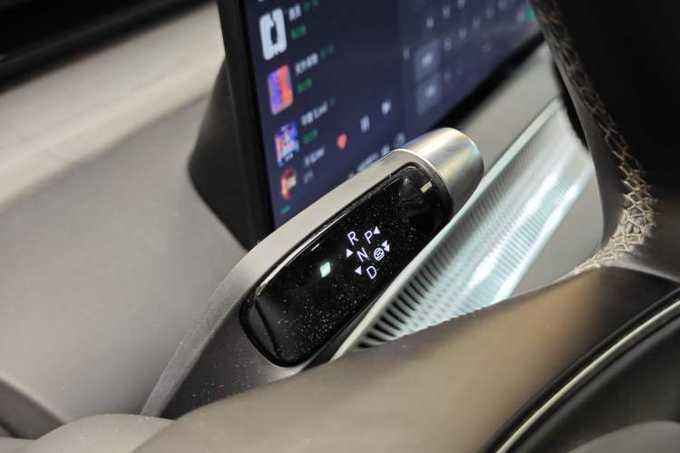 Used XPeng X9 2024 610 Long-Range Pro