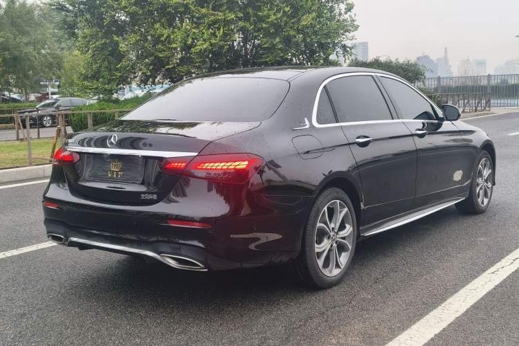 Used Mercedes-Benz E-Class 2022 Second Facelift E 300 L Sport Luxury Edition
