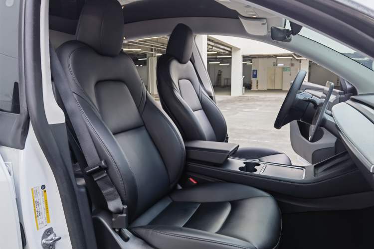 Used Tesla Model Y 2024 Rear-Wheel-Drive Version