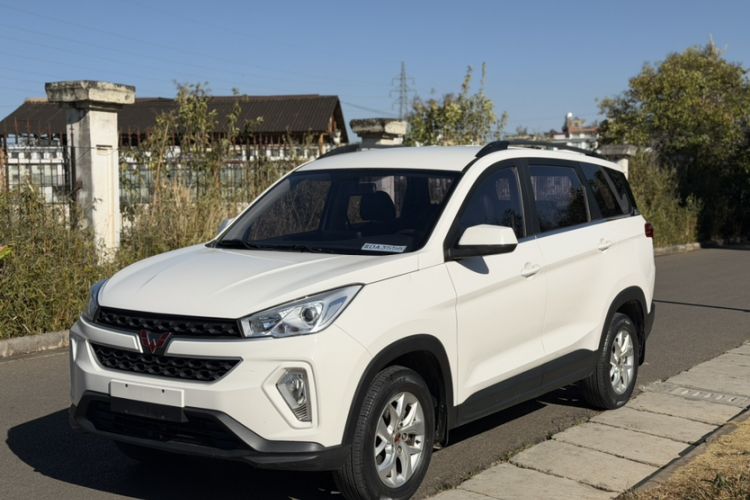 Used Wuling Hongguang S3 2019 1.5L Manual Comfort Model China VI Standard