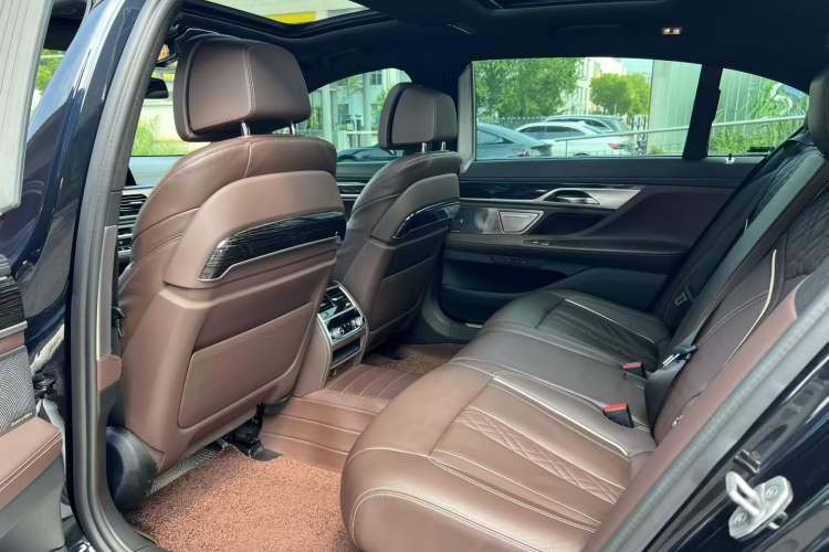 Used BMW 7 Series 2021 730Li M Sport Package
