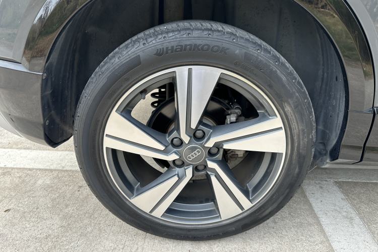 Used Audi Q2L 2020 35 TFSI Fashion Dynamic Model
