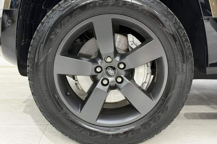 Used Land Rover Defender 2023 110 3.0T P400 X-DYNAMIC HSE
