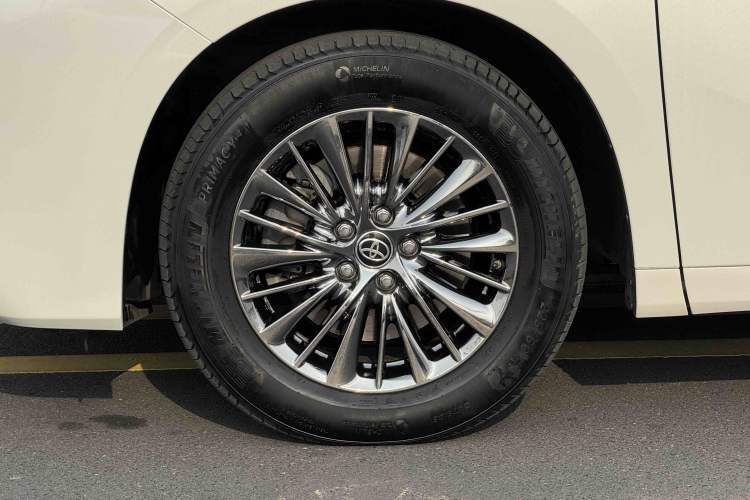 Used Toyota Alphard 2021 Dual-Engine 2.5L Prestige Edition
