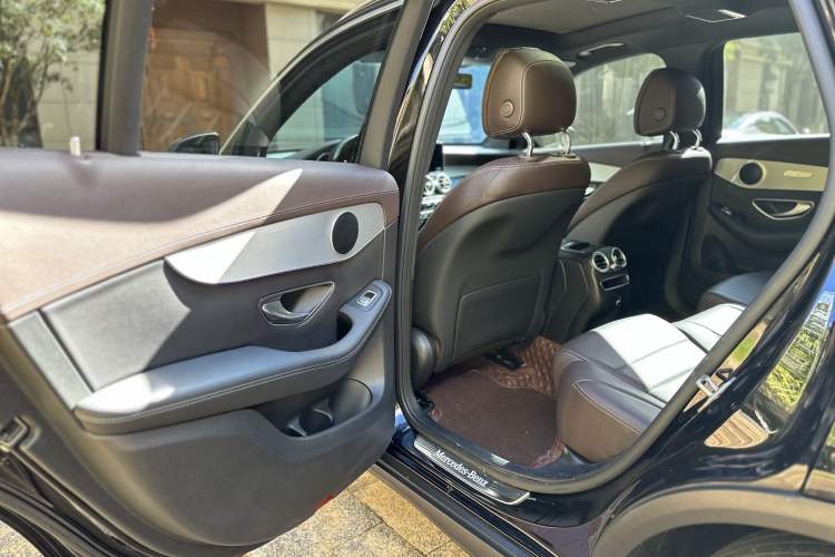 Used Mercedes-Benz GLC 2020 Facelift GLC 260 L 4MATIC Luxury Edition