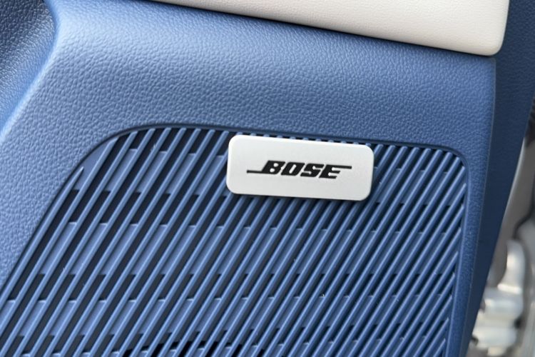 Used Buick GL8 New Energy 2024 Lu Zun Luxury Edition 7-Seater
