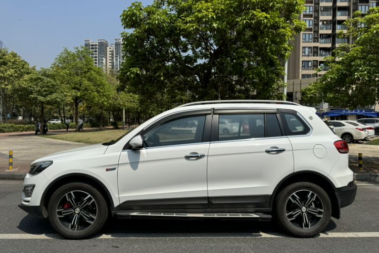 Used Zotye Domy X5 2017 Upgraded Model 1.5T CVT ZhiXian Edition
