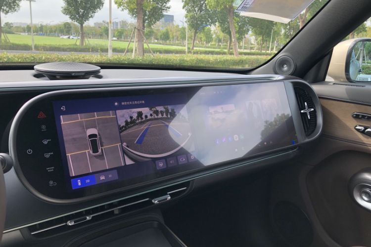 Used  #5 2024 Long-Range Journey Luxury Edition
