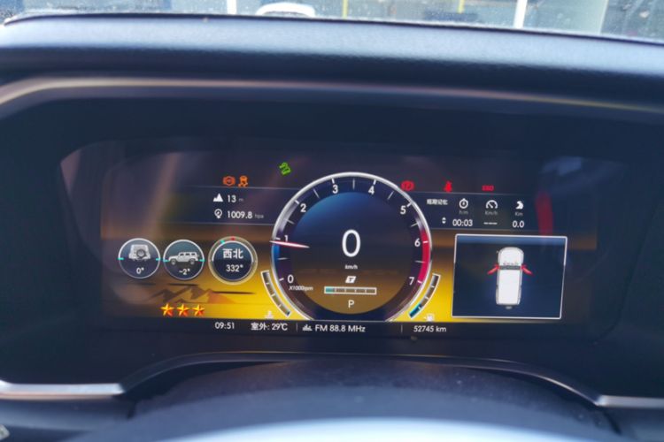 Used Beijing Auto BJ40 2019 2.3T Automatic Four-Wheel Drive Ring the Tower Champion Edition China VI
