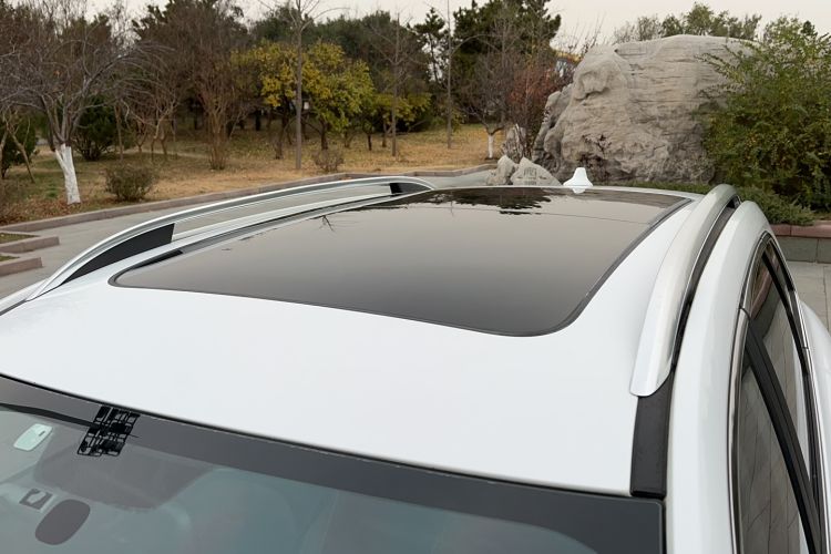 Used Roewe RX5 2020 20T Automatic Ali Smart Connectivity Beyond Intelligent Edition
