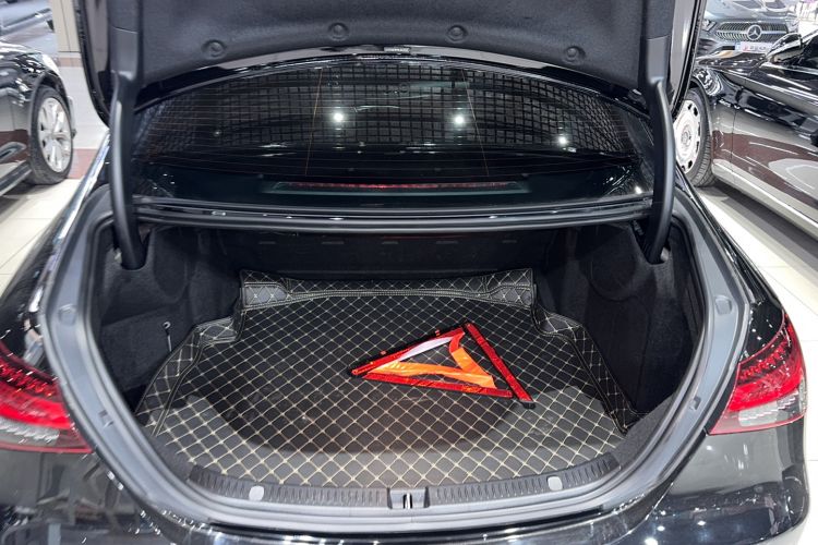 Used Mercedes-Benz E-Class 2023 E 300 L Sport Luxury Edition
