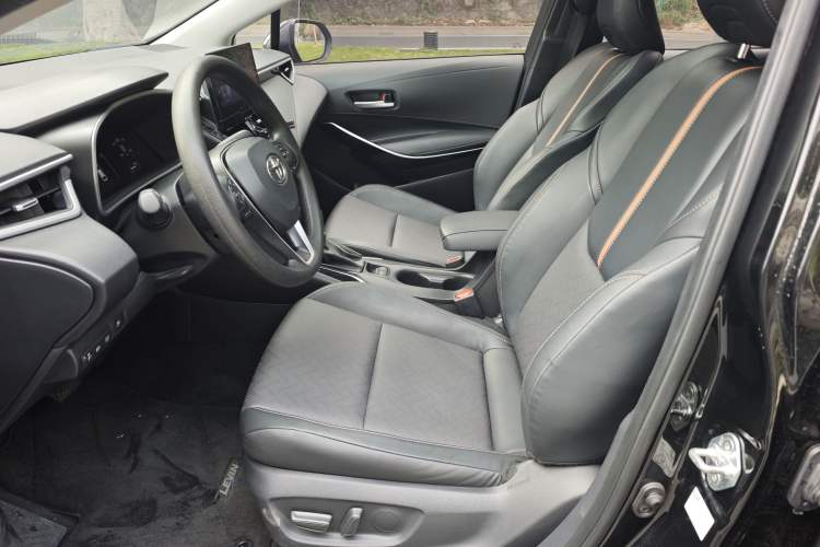 Used Toyota Levin 2023 Smart Electric Hybrid Dual-Engine 1.8L Sport Edition
