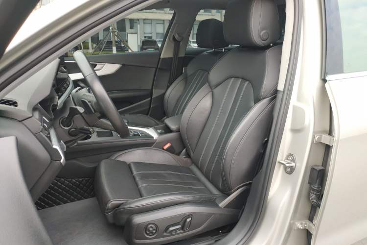 Used Audi A4L 2022 40 TFSI Fashion Dynamic Model
