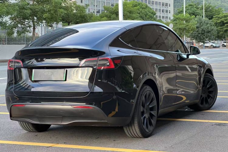 Used Tesla Model Y 2021 Standard Range Rear-Wheel Drive Version
