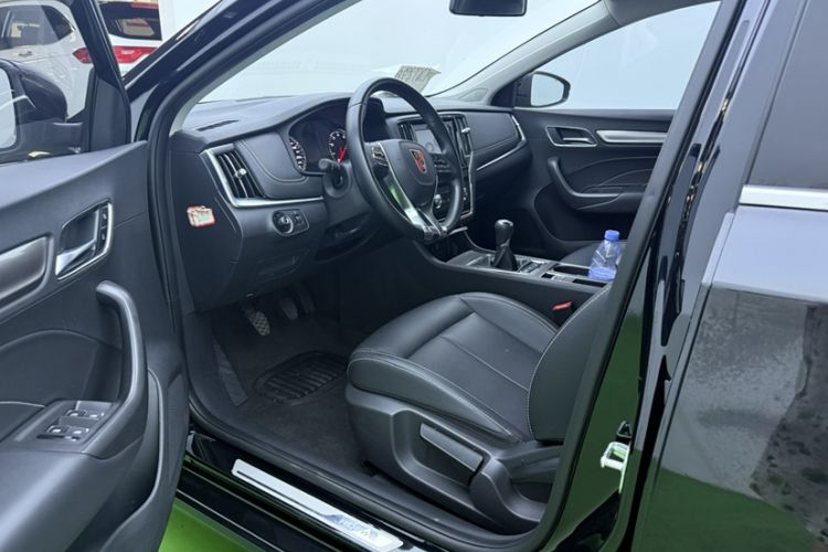 Used Roewe i6 2017 20T Manual Luxury Edition
