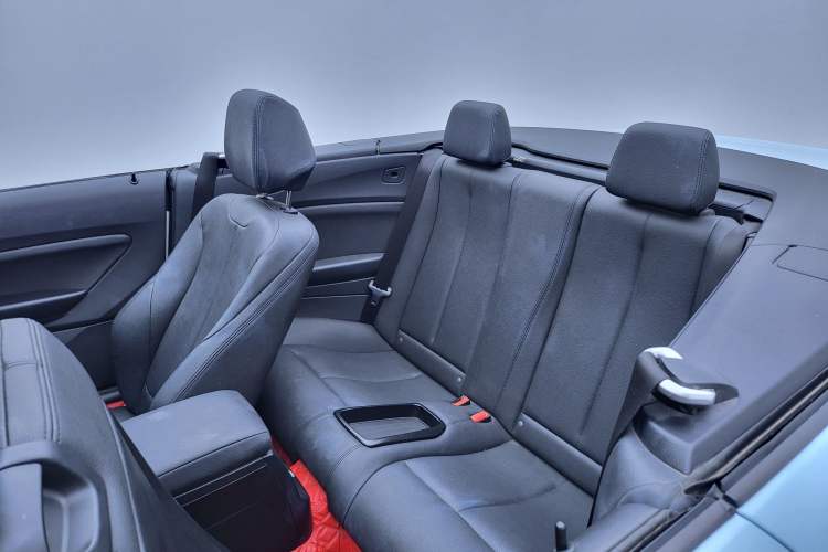 Used BMW 2 Series 2018 220i Convertible Coupe Sports Design Package
