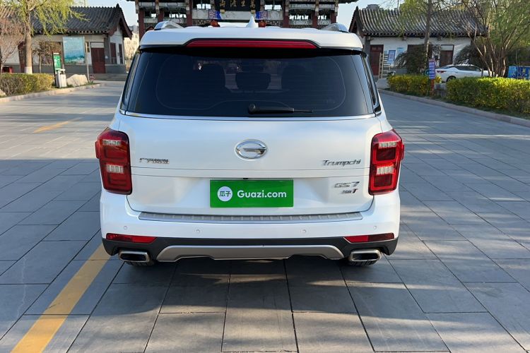 Used GAC Trumpchi GS7 2017 280T Two-Wheel Drive Luxury Model
