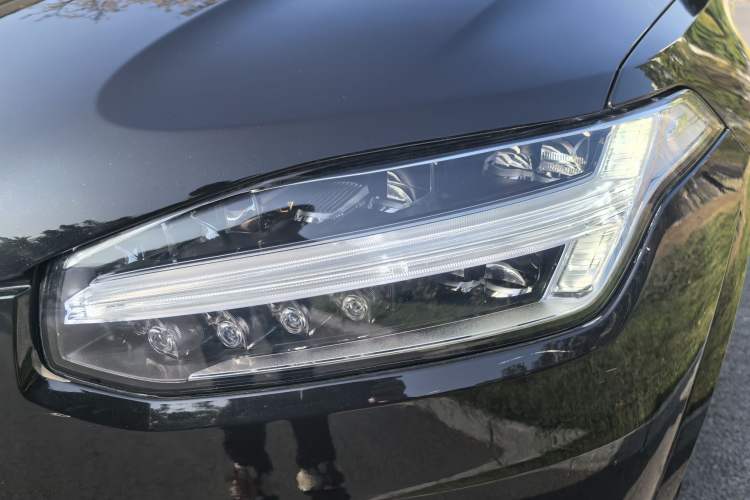 Used Volvo XC90 2023 B5 SmartDrive Luxury Edition 5 Seats