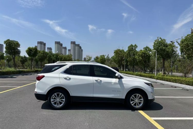 Used Chevrolet Equinox 2019 535T Automatic YuJie Edition China VI
