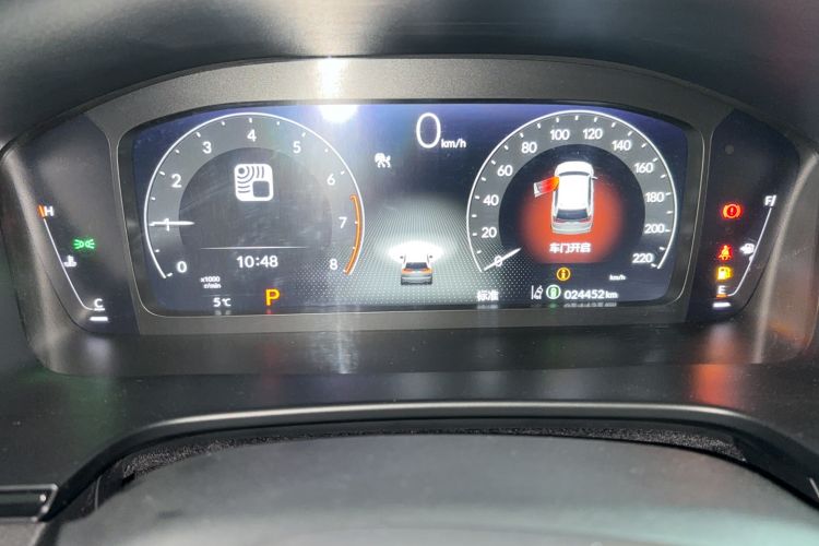 Used Honda Breeze 2023 240TURBO Two-Wheel-Drive Luxury PRO 7-Seater
