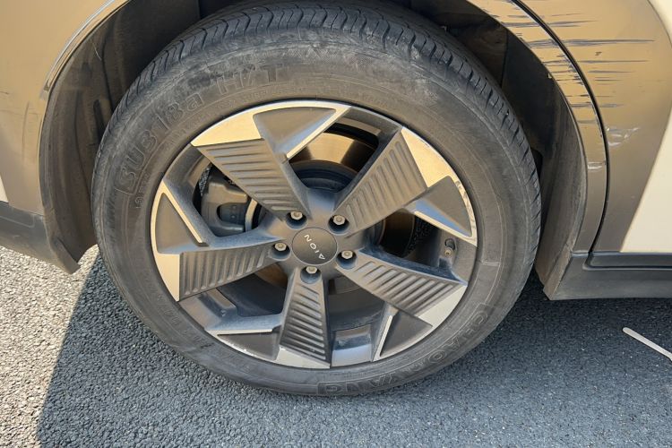 Used AION Y 2022 70 Intelligent Edition Lithium Iron Phosphate