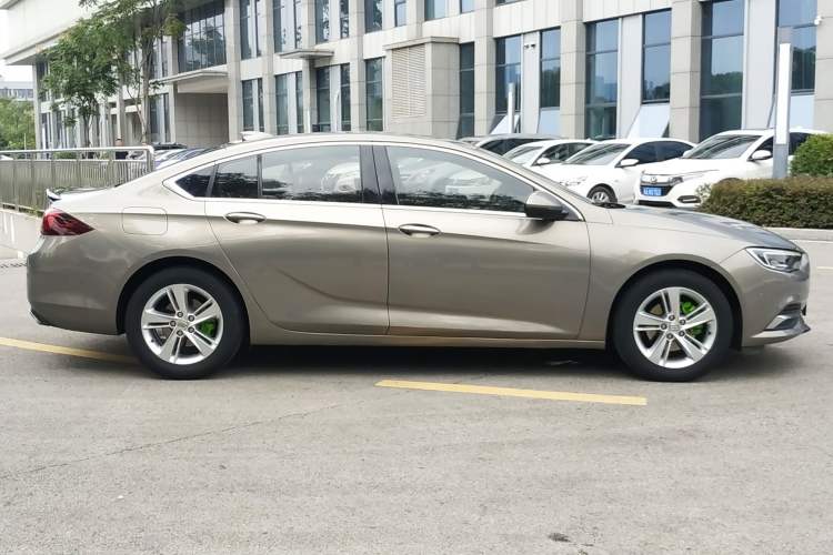 Used Buick Regal 2017 20T Luxury Model
