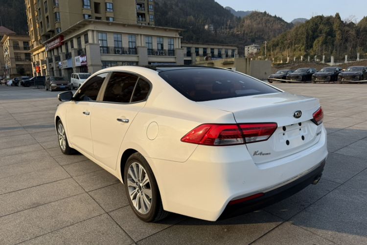 Used Kia K4 2015 1.8L Automatic DLX Special