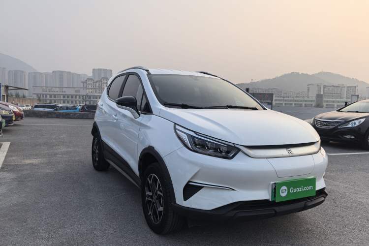 Used BYD Yuan Pro 2023 401KM Luxury Version
