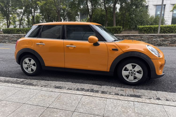 Used  MINI 2015 1.2T ONE Five-Door Edition
