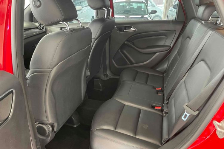 Used Mercedes-Benz B-Class 2012 B 180
