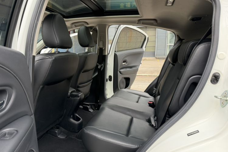 Used Honda Vezel 2020 1.5L CVT Luxury Edition