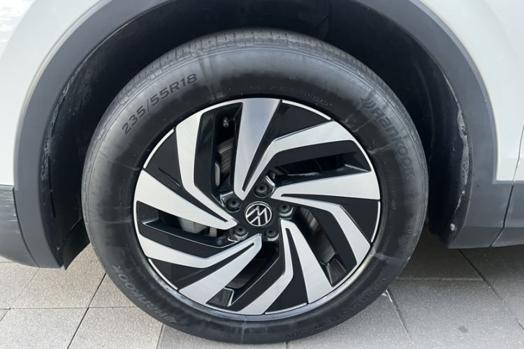 Used Volkswagen Tiguan L 2022 330TSI Automatic Two-Wheel Drive Smart Edition
