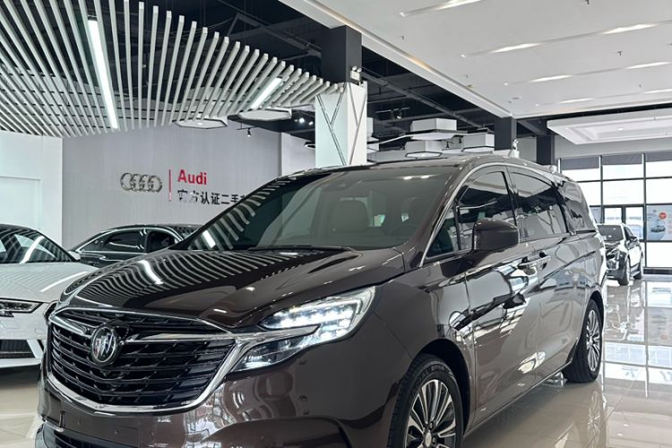 Used Buick GL8 2021 ES Landtrek 653T Luxury Model
