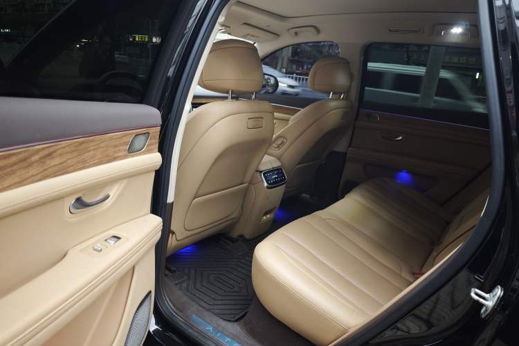 Used Hima AITO M7 2024 1.5T Intelligent Driving 4WD Max Edition 5 Seats
